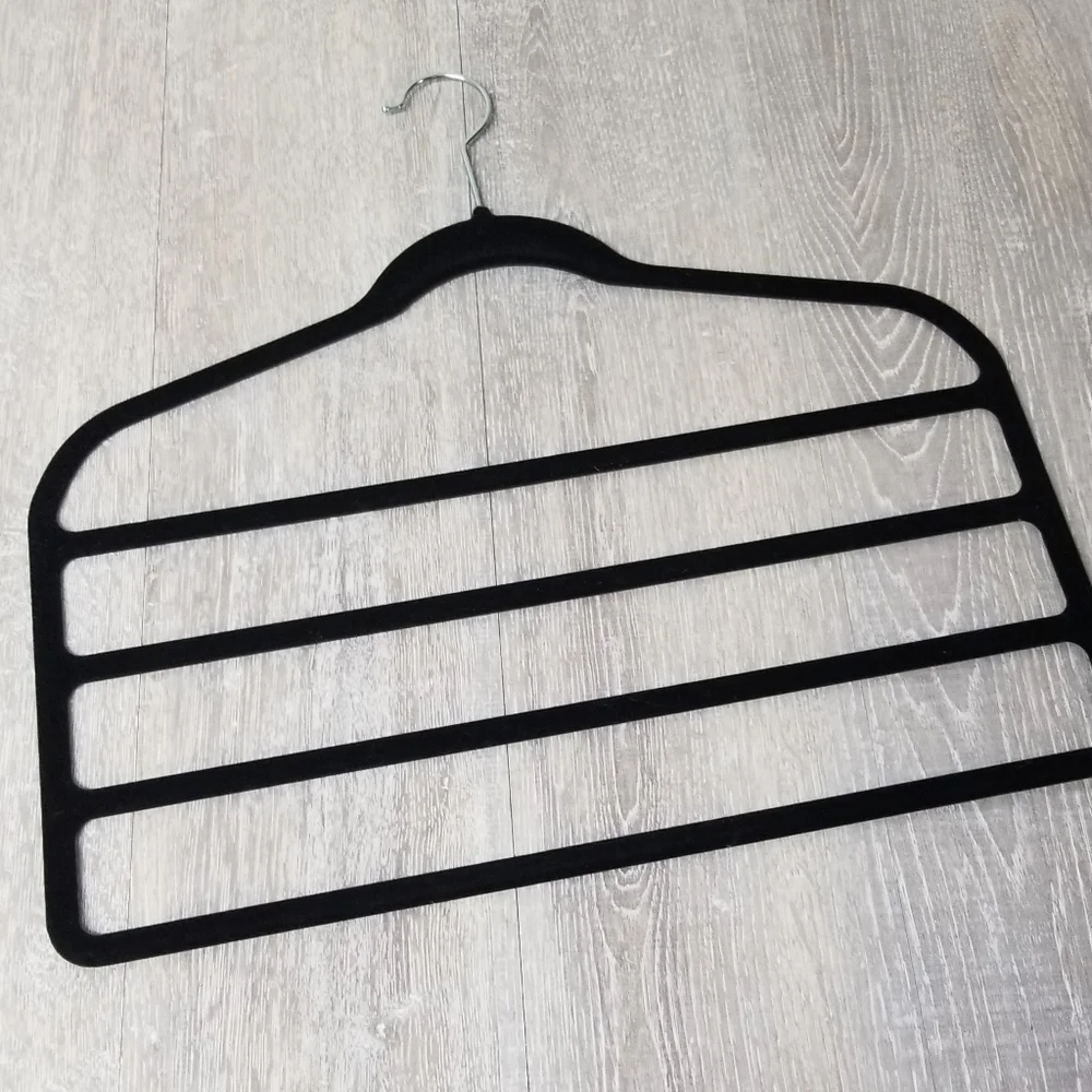 Black velvet scarf organizer